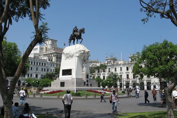 Lima Shore Excursion: 4.5-Hour City Tour from Callao Port