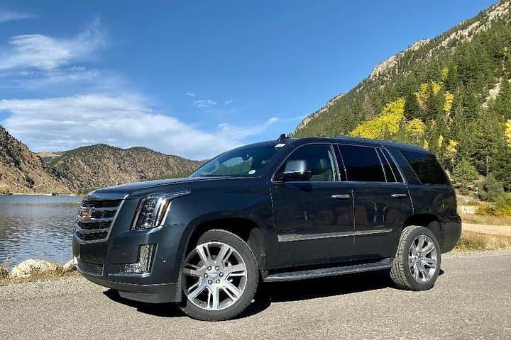 Vail to Denver Airport Shuttle — Private Luxury Transfer from Vail to DIA photo 3