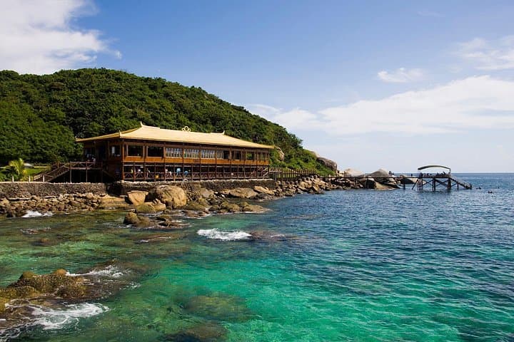 Private Day Tour to Wuzhizhou Islet & Nantian Hot Spring from Sanya photo 3