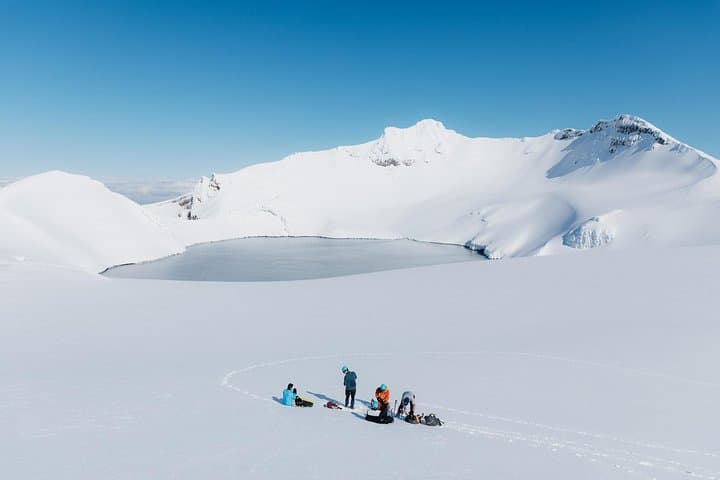 Summit the Crater Lake: Private Mt Ruapehu Plateau Guided Hike photo 4