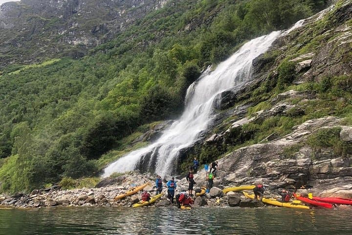 Expedition Kayaking: 6-Day Fjord Paddle from Ålesund to Geiranger photo 6
