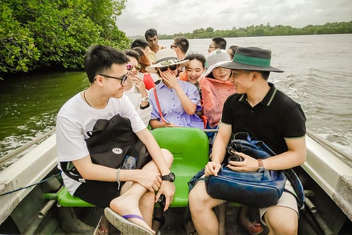 Galle Day Tour: Explore Galle Fort, Madu River Boat Ride & Turtle Hatchery photo 1