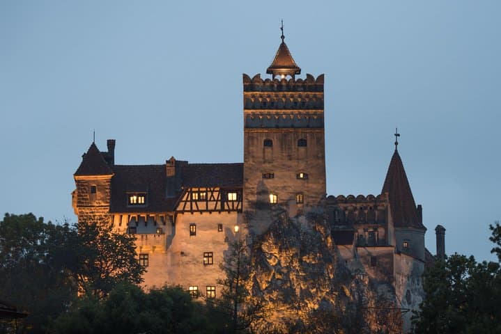 3-Day Transylvania Adventure from Bucharest: Castles, Hikes & Bear Watching photo 2