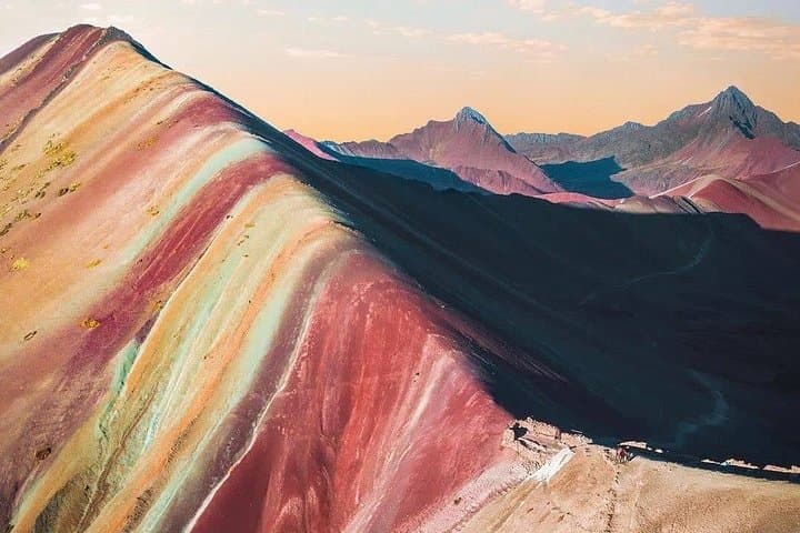 7-Day Cusco & Sacred Valley: Machu Picchu, Vinicunca & Humantay Lagoon Adventure photo 2