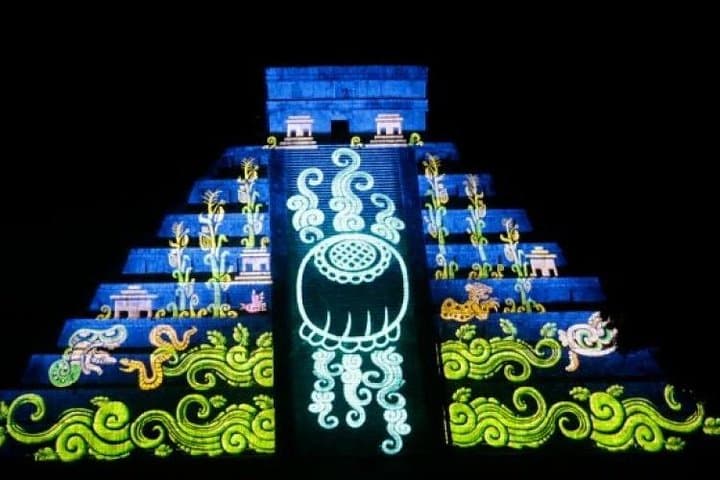 Chichén Itzá Night Show, Hubiku Cenote & Valladolid Day Trip