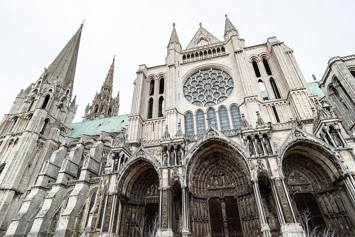Private Chartres Cathedral Tour by Minivan — Stained Glass, Labyrinth & Medieval Streets