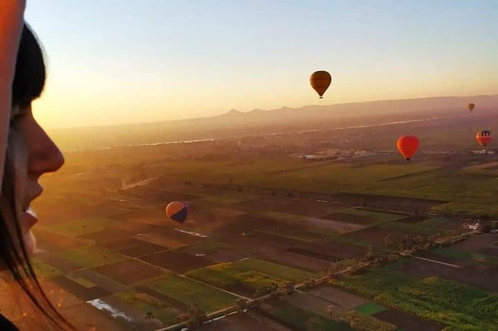 Sunrise Hot Air Balloon Ride Over Luxor's Temples photo 4