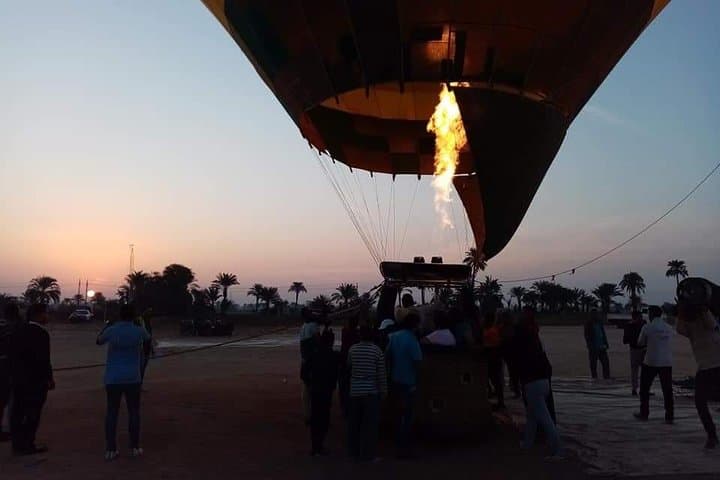 Sunrise Hot Air Balloon Ride Over Luxor's Temples photo 5