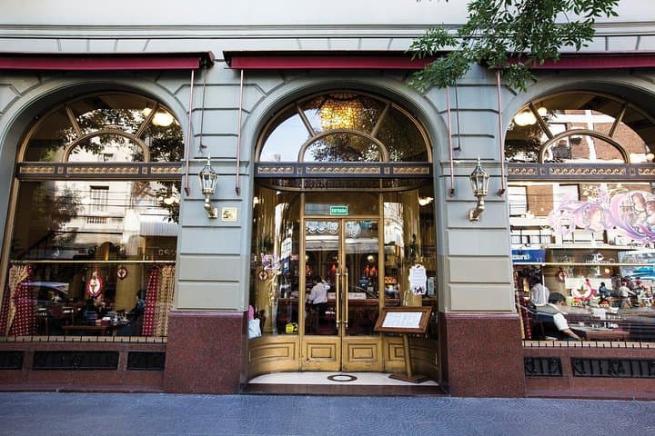 Milonga Dance Lesson and Tango History Tour in Buenos Aires photo 4