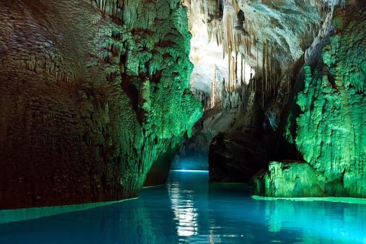 Jeita Grotto, Harissa & Byblos Day Tour from Beirut photo 3
