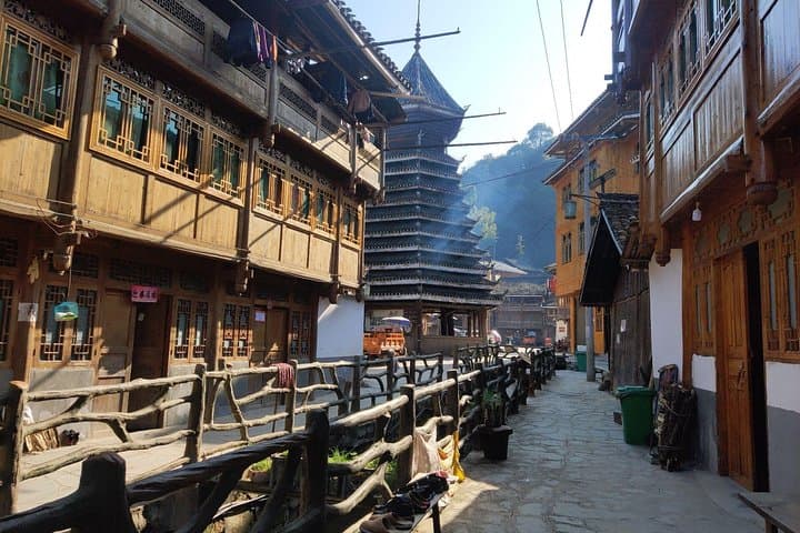guilin-to-zhangjiajie-9-day-private-southern-china-nature-and-ethnic-culture-tour photo 2