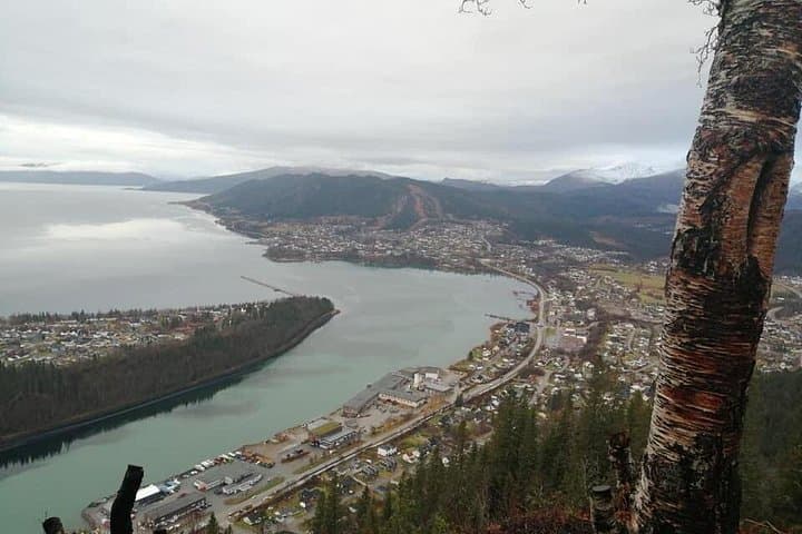 Hike to Tjuvtrappa (Thief-stairs) — Mo i Rana Guided Hike to 400 m Viewpoint photo 2