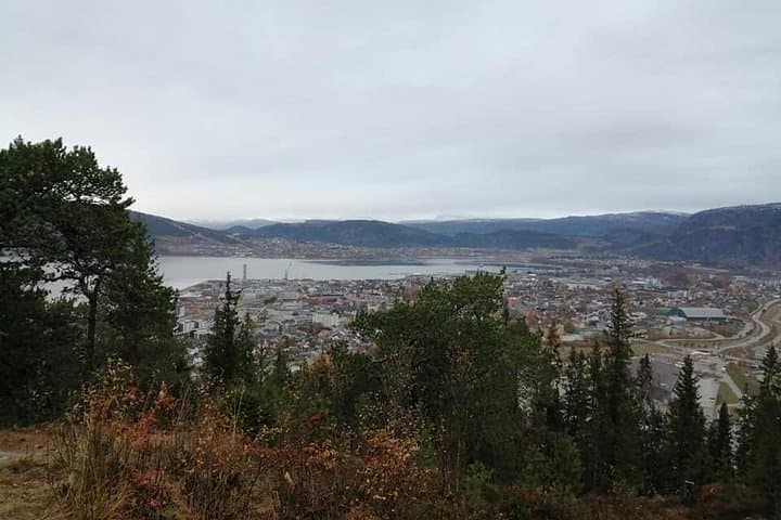Hike to Appelsinhaugen: Orange Hill Viewpoint above Mo i Rana photo 3