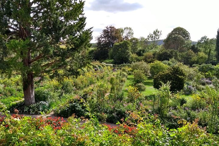 Private Giverny Tour: Monet's Gardens & Vexin Panoramas from Paris photo 3