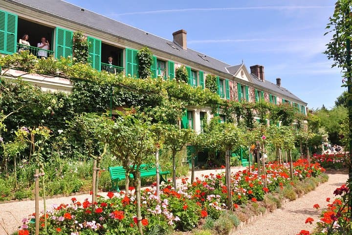 Private Giverny Tour: Monet's Gardens & Vexin Panoramas from Paris photo 2