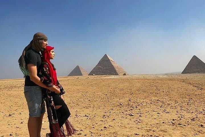 Private Luxury Day Tour: Giza Pyramids, Saqqara & Dahshur from Cairo photo 3
