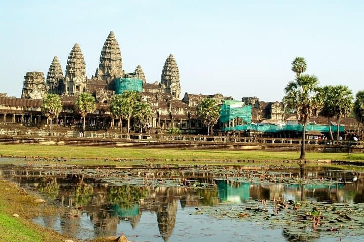 Private Angkor Sunrise Tour — Angkor Wat, Ta Prohm & Angkor Thom photo 5