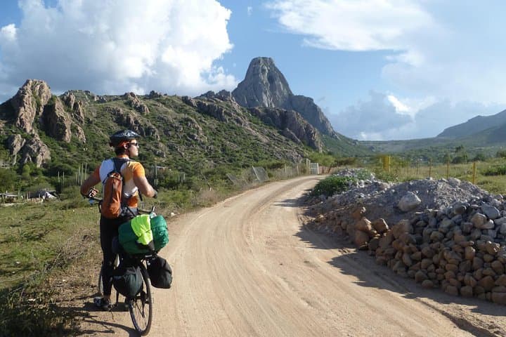 Two-Day Cycling and Adventure: Wine, Cheese and Rappel in Querétaro photo 1
