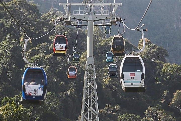 Langkawi SkyBridge & Cable Car: Mount Machincang Tour with Oriental Village Pass photo 3