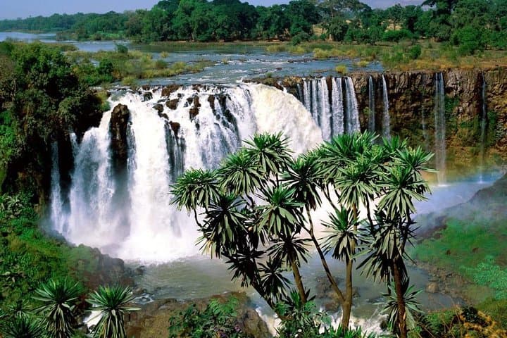 Blue Nile Falls and Lalibela Rock-Hewn Churches: 3-Day Cultural Highlands Tour