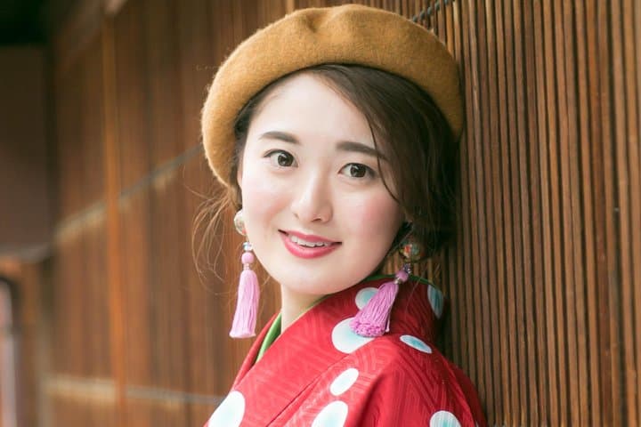 Kanazawa Kimono Walking Plan: Higashi Chaya Stroll and Rental