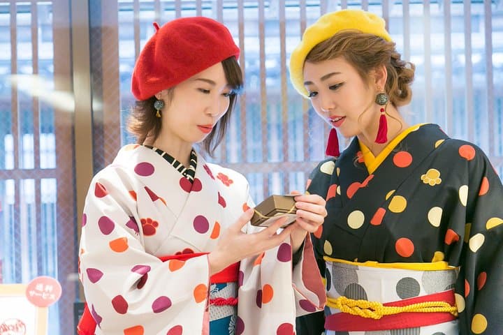 Kanazawa Kimono Walking Plan: Higashi Chaya Stroll and Rental photo 2
