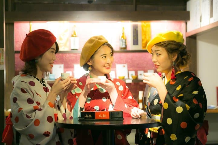 Kanazawa Kimono Walking Plan: Higashi Chaya Stroll and Rental photo 3