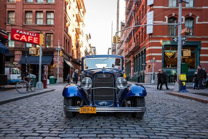midtown-and-downtown-manhattan-private-vintage-car-jazz-age-tour photo 3
