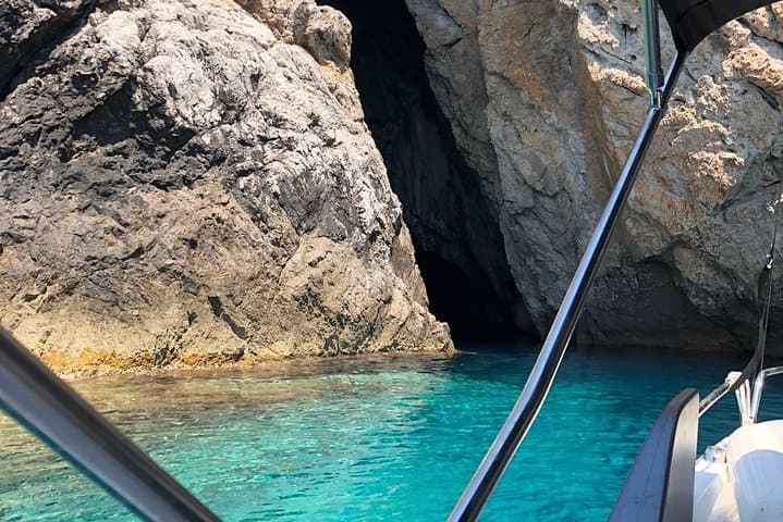 Blue Cave & Hvar: Private 5-Island Boat Tour from Split photo 6