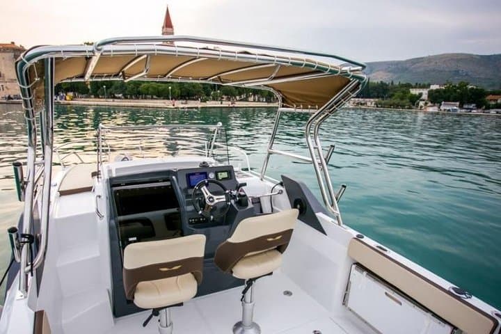 Self-Drive Boat Rental from Trogir: Explore the Dalmatian Islands in a Day photo 6