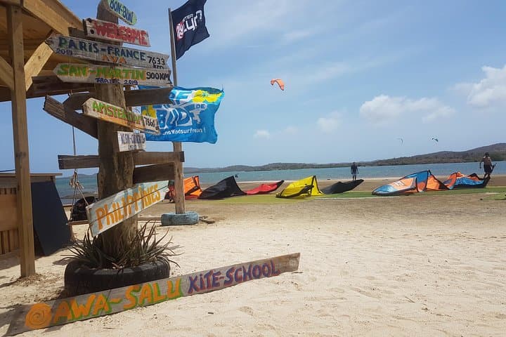 A Little Taste of Kiteboarding at St. Joris Bay — Curaçao Intro Lesson photo 3