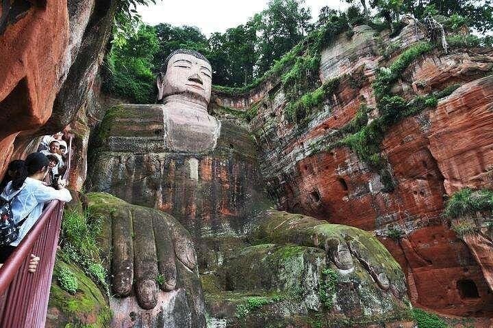 Leshan Giant Buddha and Wenshu Temple Private Day Tour from Chengdu photo 1