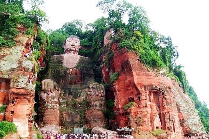 Leshan Giant Buddha and Wenshu Temple Private Day Tour from Chengdu photo 3
