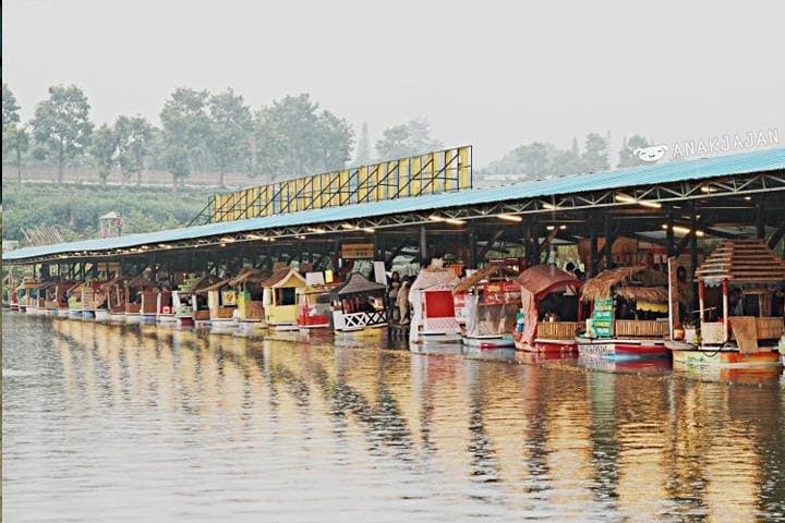 Jakarta-airport-to-tangkuban-perahu-luwak-coffee-sari-ater-hot-springs-and-angklung photo 6