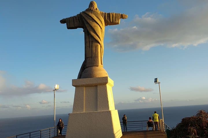 Accessible Sunrise Tour in Madeira: Private Wheelchair-Friendly Funchal Experience photo 3