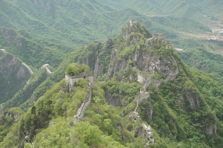Jiankou to Mutianyu: Wild-Wall Day Hike on the Great Wall photo 2