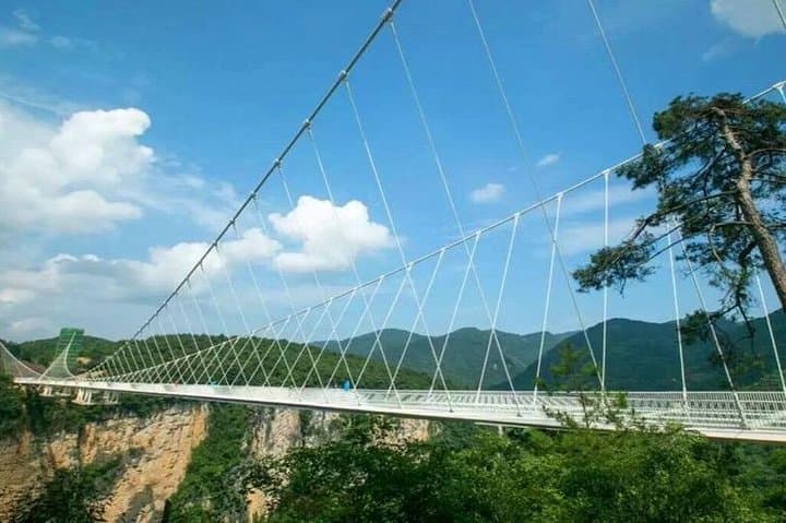 4-Day Zhangjiajie Highlights Tour: Avatar Mountain, Glass Bridge & VIP Lifts photo 5