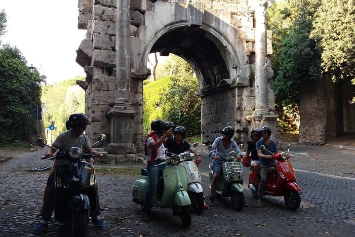 Secret Rome Vespa Self-Drive Tour: 3–4 Hour Scooter Route photo 2