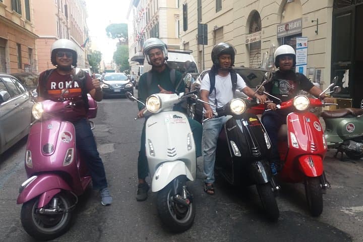 Secret Rome Vespa Self-Drive Tour: 3–4 Hour Scooter Route photo 6