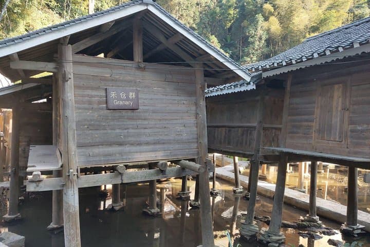 6-Day Private Tour Guizhou to Guilin: Miao & Dong Villages, Huangguoshu and Yangshuo photo 5
