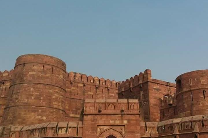 Same-Day Taj Mahal Flight Tour from Hyderabad — Private Agra Visit with Lunch photo 3