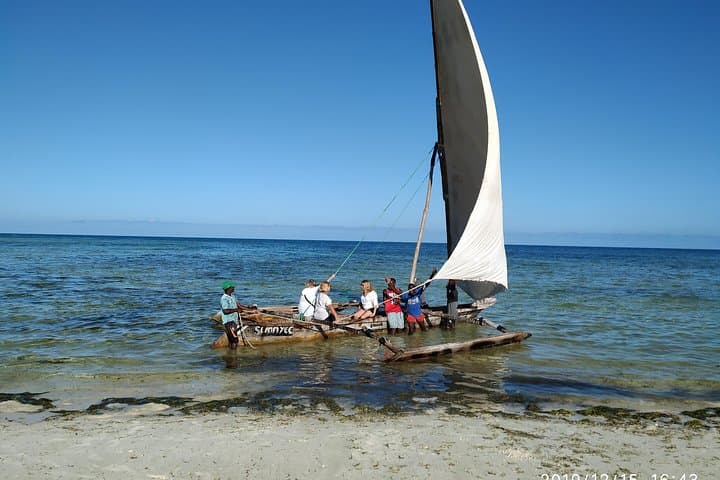 Pongwe Dhow Sailing — Learn Traditional Dhow Techniques on Zanzibar's Indian Ocean photo 3