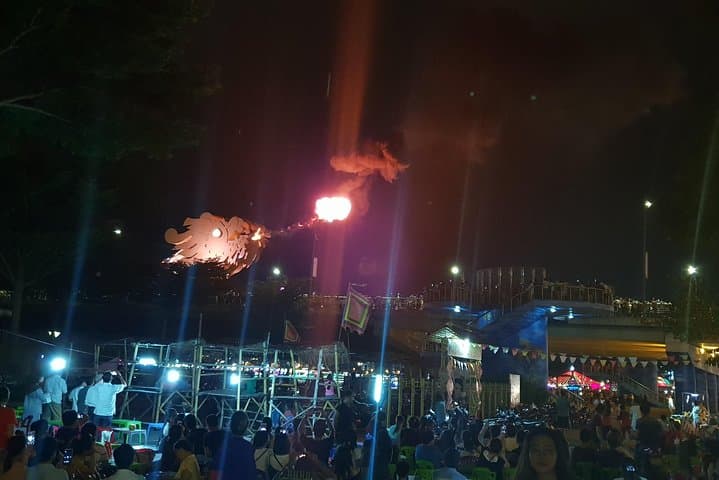 Da Nang After Dark: Marble Mountains, Lady Buddha & Dragon Bridge Night Tour photo 5