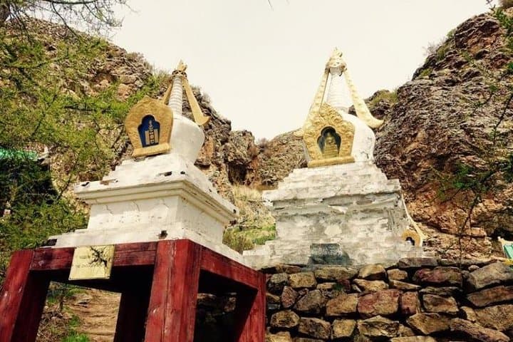 8-Day Great Gobi and Central Mongolia: Gers, Camels, Horses and Ancient Monasteries photo 5