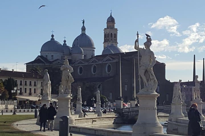 Experience Padua by Bike: A 3-Hour Guided Cultural Cycling Tour photo 4