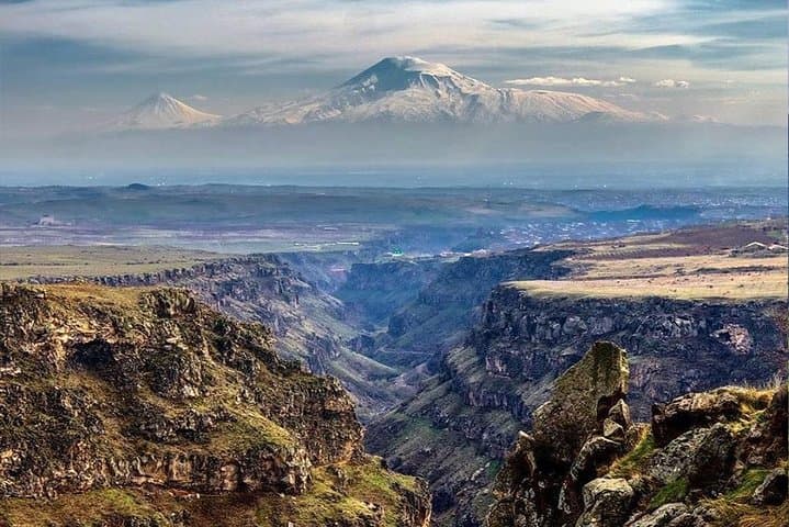 Private Tour to Etchmiadzin, Zvartnots & Saghmosavank: Churches, Canyon Views & Armenian Heritage