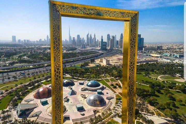 Private Dubai Frame Tour with Round-Trip Transfers — Views of Old & New Dubai photo 3