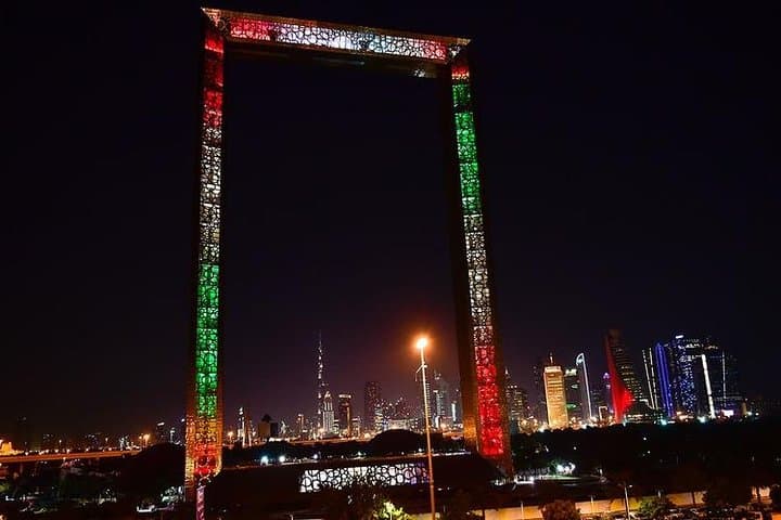 Private Dubai Frame Tour with Round-Trip Transfers — Views of Old & New Dubai photo 4