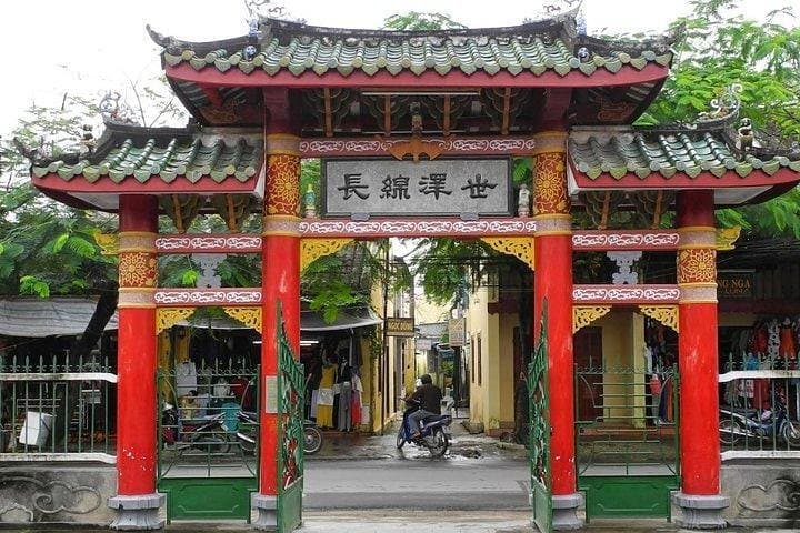 7-Day Middle Vietnam: Da Nang, Hoi An & Hue Highlights photo 4