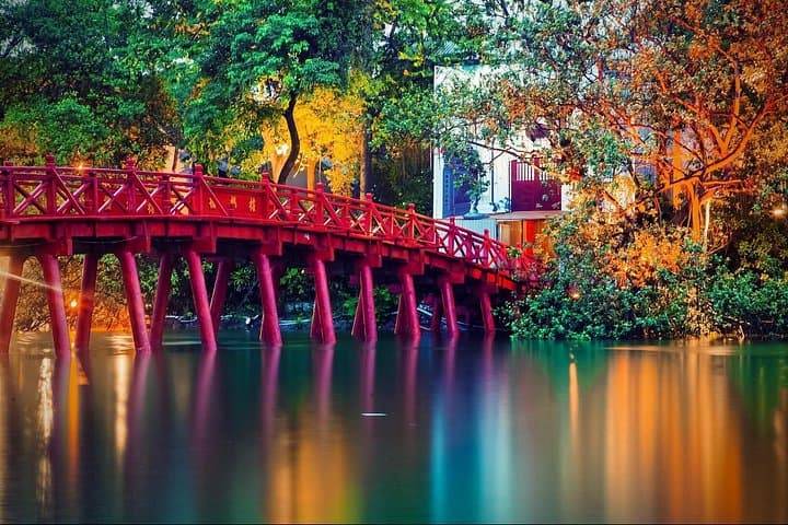 15-Day Vietnam Itinerary: Hanoi to Ha Long Bay, Hoi An & the Mekong Delta photo 2